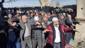 Bölge en kurak dönemini yaşıyor, vatandaşlar yağmur duasına çıktı