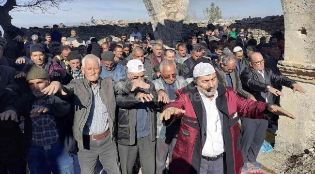 Bölge en kurak dönemini yaşıyor, vatandaşlar yağmur duasına çıktı