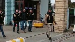 Murat Uyar'ın cinayet zanlısı saklandığı evde yakalandı