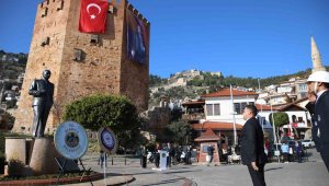 Atatürk'ün Alanya'ya gelişinin 88. yıl dönümü kutlandı