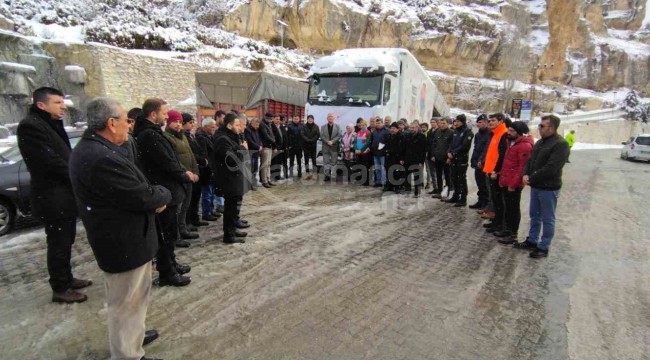 Ermenek ilçesinden deprem bölgesine 1 tır dolusu yardım