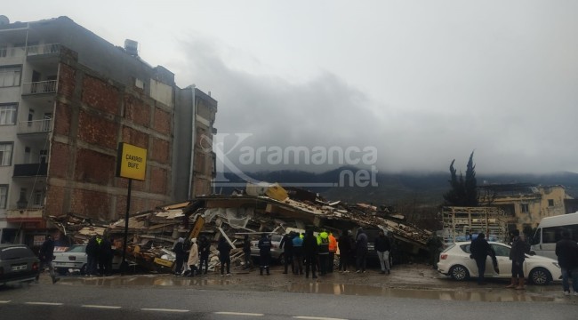 Hatay'da depremin yıkımı gün ağarınca ortaya çıktı