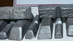 Piyasa değeri 2 milyon lira, 78 kilo zirkonyum elementi ele geçirildi