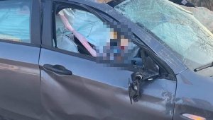 Tıra arkadan çarpan otomobilin sürücüsü Seda Kaya öldü