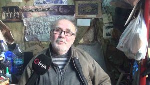 Ailesinin 250 yıldır sürdürdüğü ustalığı 5 metrekarelik dükkanda yaşatıyor