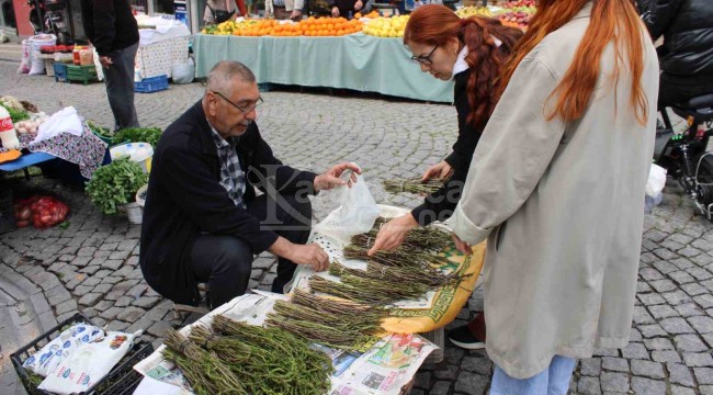 Bağı 35 liradan satılınca, fiyatı görenlerin yüzünü buruşturuyor