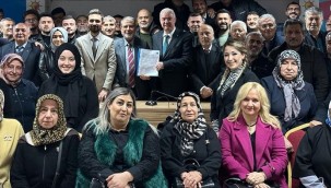 Çağlayan, AK Parti Teşkilatı'nın desteğiyle başvurusunu yaptı