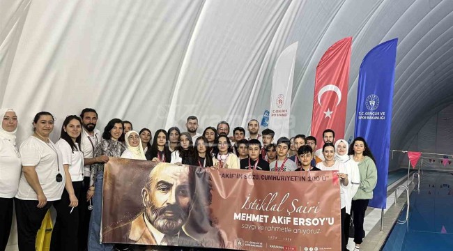 İstiklal Marşı'nın kabulü ve Mehmet Akif Ersoy'u anma yüzme yarışması