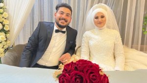 Memleketlerinde gelinlik ve damatlık giyemeyen çifte sürpriz