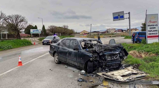 Tır ile otomobilin çarpıştığı kazada Salim Aydoğmuş öldü