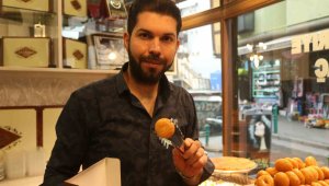 Aile sırrı olarak saklanan tarifiyle bu tatlı sadece ramazan ayında yapılıyor