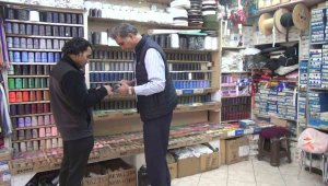 Babadan miras kalan yarım asırlık mesleği oğlu yaşatıyor