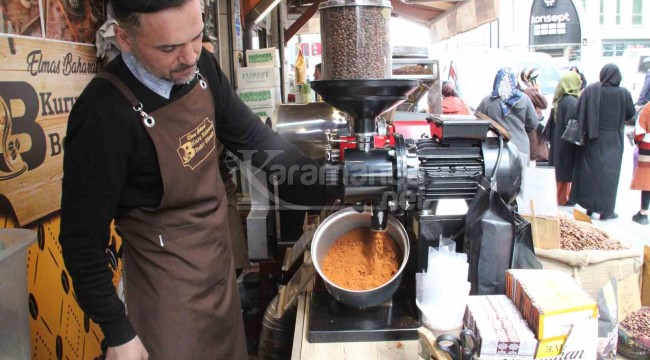 Bayramın vazgeçilmezi, pişirme yöntemiyle dünyaca meşhur Türk kahvesi
