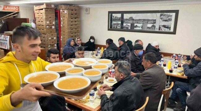 Bu lokantada tam 15 yıldır iftar yemekleri ücretsiz