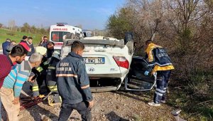 Hüyük'te otomobil takla attı: 1 ölü, 2 yaralı