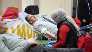 Vali Tuncay Akkoyun: "Kan bağışı, milli bir meseledir"