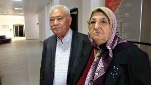 36 yıldır öğrencilere burs veren emekli çiftten anlamlı bağış