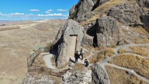 7 bin yıllık tarihi ilçe, sezonun ilk ziyaretçilerini ağırladı