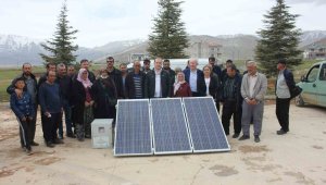 Göçer hayvancılara güneş paneli desteği