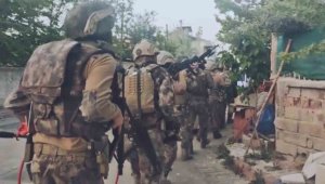 Seçim günü eylem hazırlığındaki teröristler operasyonla yakalandı