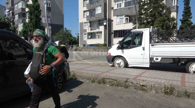 O kitabı okuduktan sonra yürümeye başladı, 21 günde şehre ulaştı