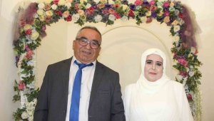 53 yaşına kadar evlenmeyen kadın mutluluğu huzurevinde buldu