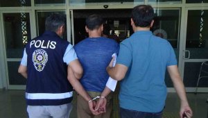 Gurbetçinin bankadaki hesabını sıfırlayan 2 dolandırıcı tutuklandı