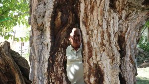 Öldü derken 7 asır sonra yeniden dirildi, köyde sevinçle karşılandı