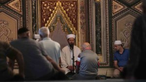 Bu caminin içine sinek giremiyor, ''Görünmez perde var gibi''