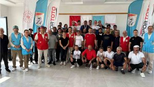 Karaman Atıcılık Takımı Konya'dan madalyalarla döndü