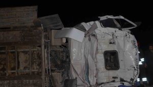 Tırların karıştığı kazada Cihan Şen öldü