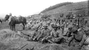 108 yıl önce cephede Mehmetçike böyle moral verilmiş