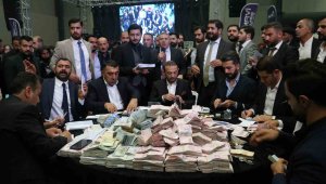 Düğünde damada 10 milyon lira, geline ise kilolarca altın takıldı