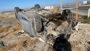 Kontrolden çıkan otomobil takla attı: 1 yaralı