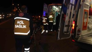 Konya'da iki otomobil çarpıştı: 8 yaralı