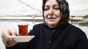 Eşi vefat edince 40 yıllık işletmeyi satmayıp başına geçti