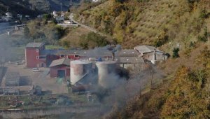 Balkonda kurutulan elbiselere bile siniyor, halk dışarıya çıkamaz hale geldi