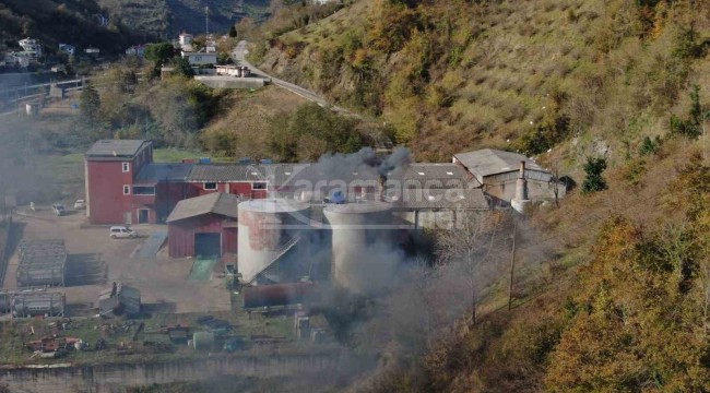 Balkonda kurutulan elbiselere bile siniyor, halk dışarıya çıkamaz hale geldi