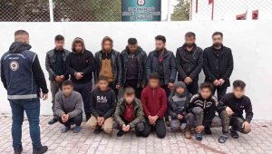 Konya'da 13 düzensiz göçmen yakalandı