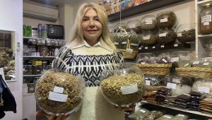 Kilosu 4 bin liraya ulaşınca vatandaş gramla almaya başladı