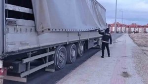 Ev eşyalarının arasında binlercesi ele geçirildi