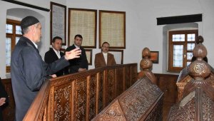 Geceden toplandılar ancak, beklenen ışık olayı gerçekleşmedi