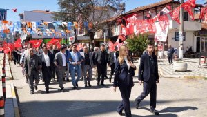 Türkiye'nin en genç kadın belediye başkanı oldu