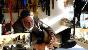 Yıllar öncesinin en gözde mesleğiydi, artık şehirde bir tek o kaldı