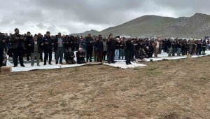 Karapınar'da yağan yağmurlar için şükür duası yapıldı