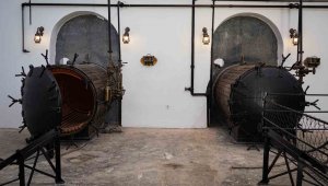 Gelenler 10 gün boyunca burada bekletiliyordu