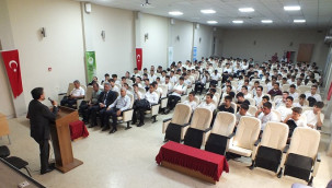 Rıfat İnanç, Karaman'da Gençlerle Buluştu