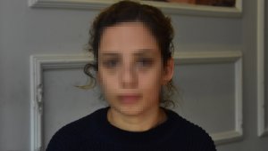 Kendisinden ayrılmak isteyen sevgilisini saatlerce dövdü