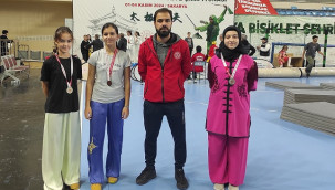 Madalyalarla döndüler