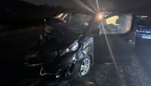 Beyşehir'deki kazada baba-oğul öldü, 6 yaralı